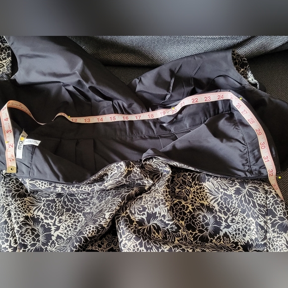 EUC Black and Gold Dress - Picture 8 of 8